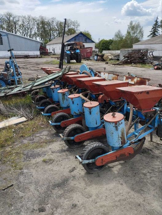 Пневматична сівалка СПЧ-8