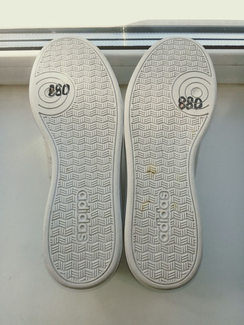 Кроссовки женские Adidas Neo Advantage Clean QT W Арт. AW3973.  37 1/3