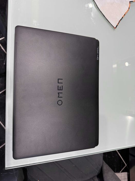 HP Omen Transcend 14-fb0008np