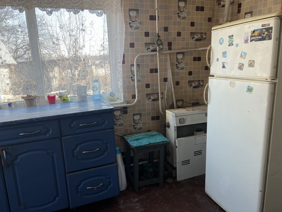 Продам будинок Крюків , вул. Пілотів, район зупинки та ринку