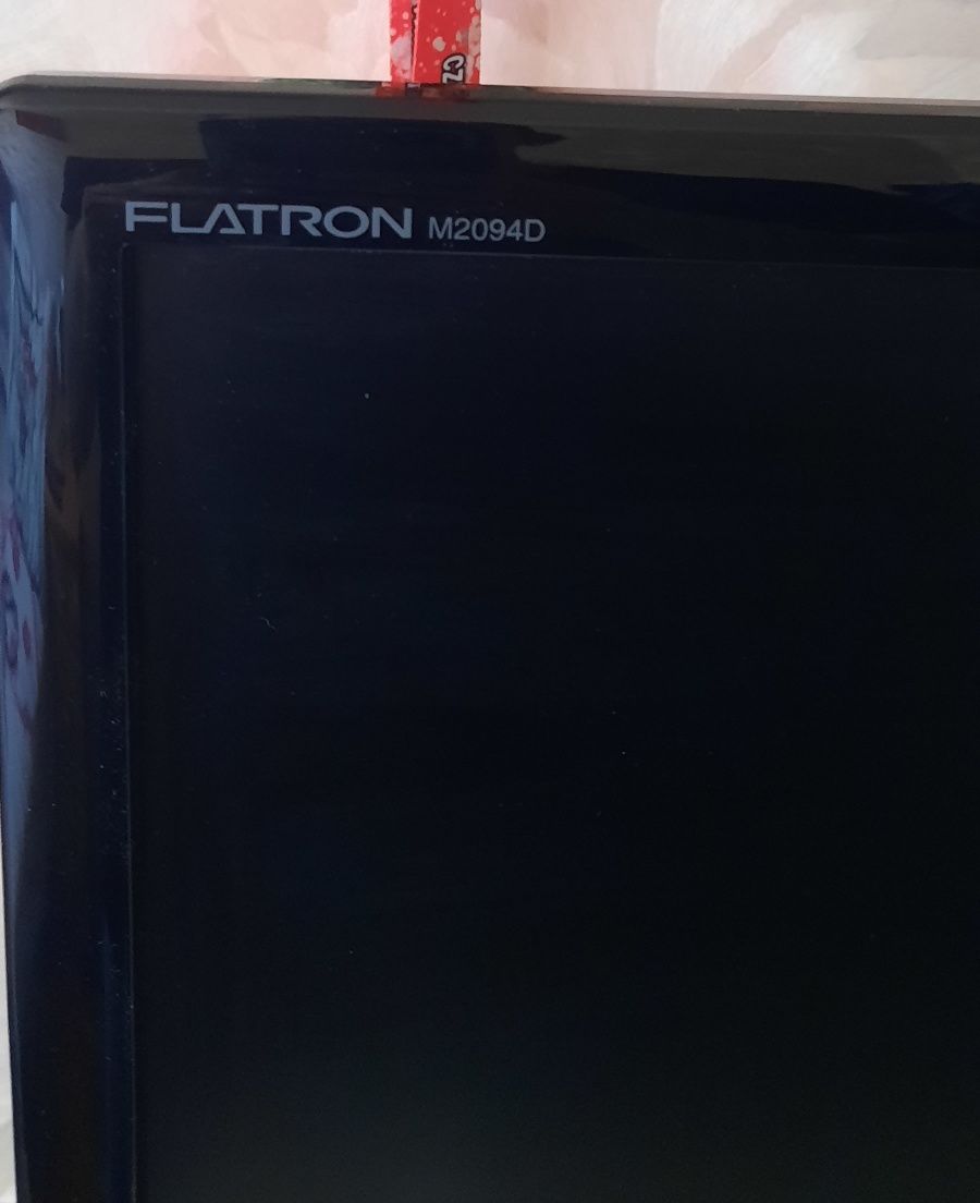 Telewizor LCD LG Flatron M2094D