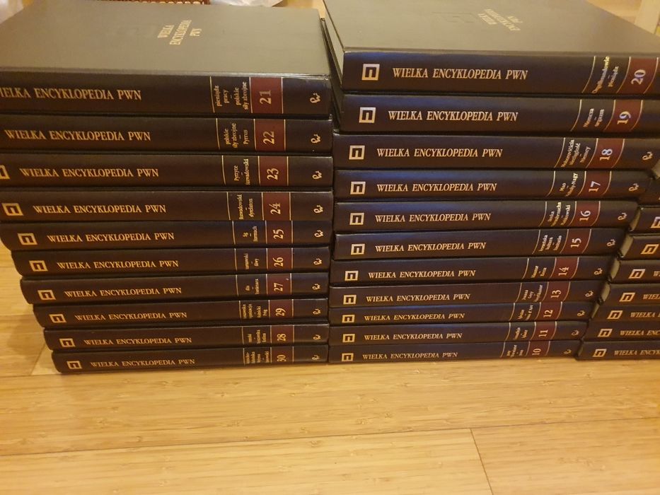 Wielka encyklopedia PWN kolekcja książek