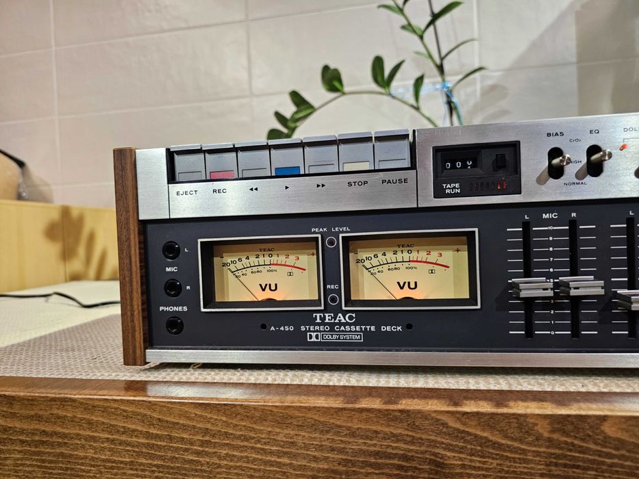 Касетна дека TEAC A-450