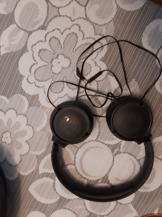 Auscultadores JBL t500