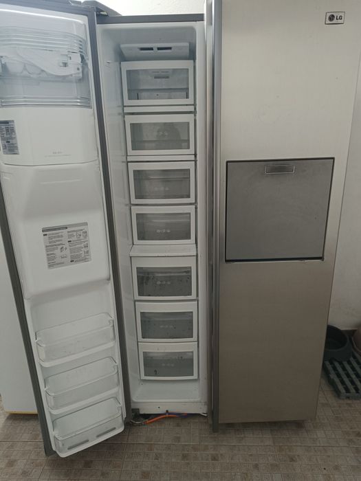 Frigorífico americano