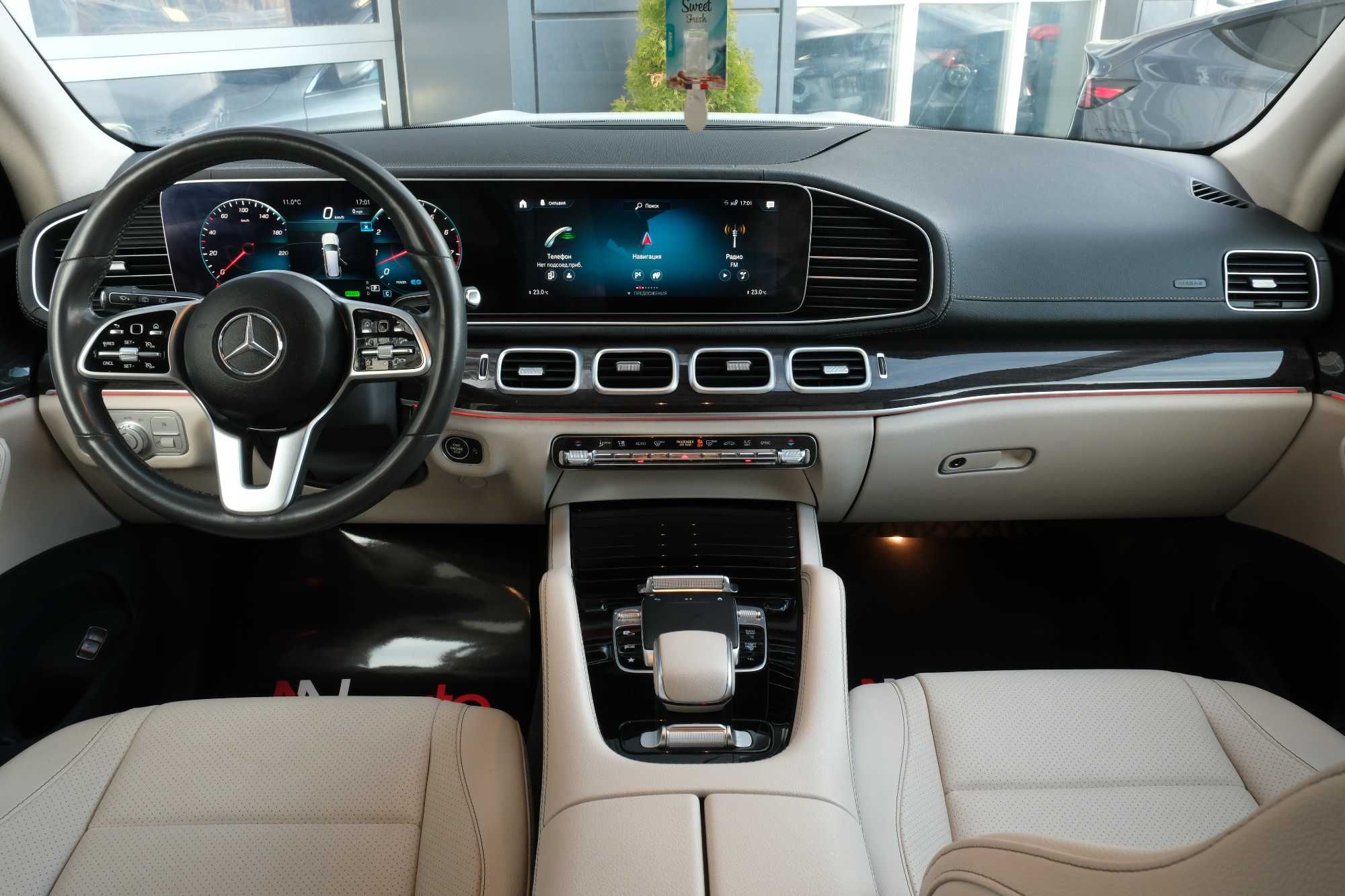 Mercedes GLS-Class Автомобиль