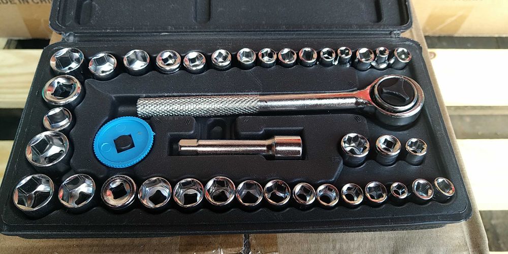 Klucze nasadowe z grzechotką