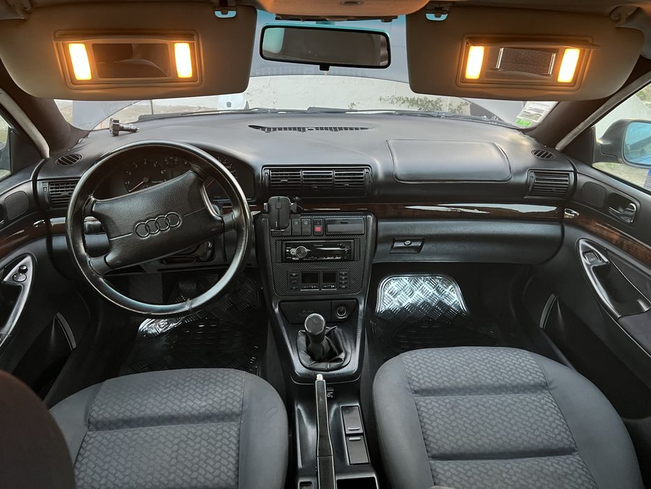 Audi A4 1.6 Gasolina GPL