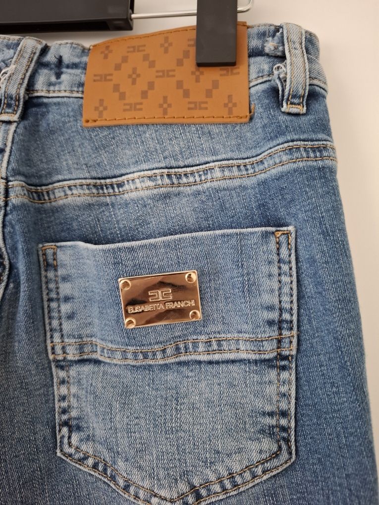Nowe jeansowe spodnie dzwony Elisabetta Franchi S = 26