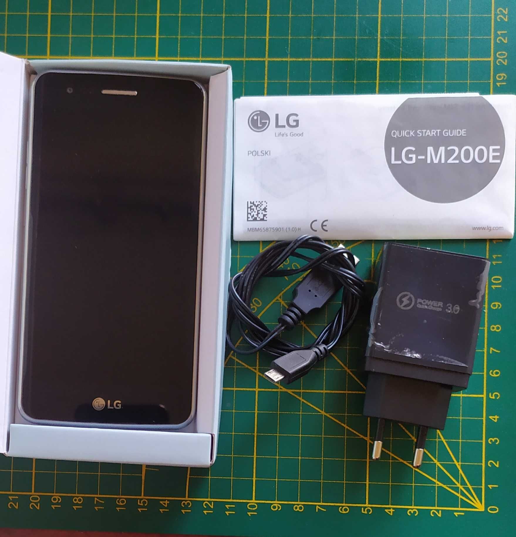 LG K8 1,5 GB / 16 GB 4G (LTE) dual sim