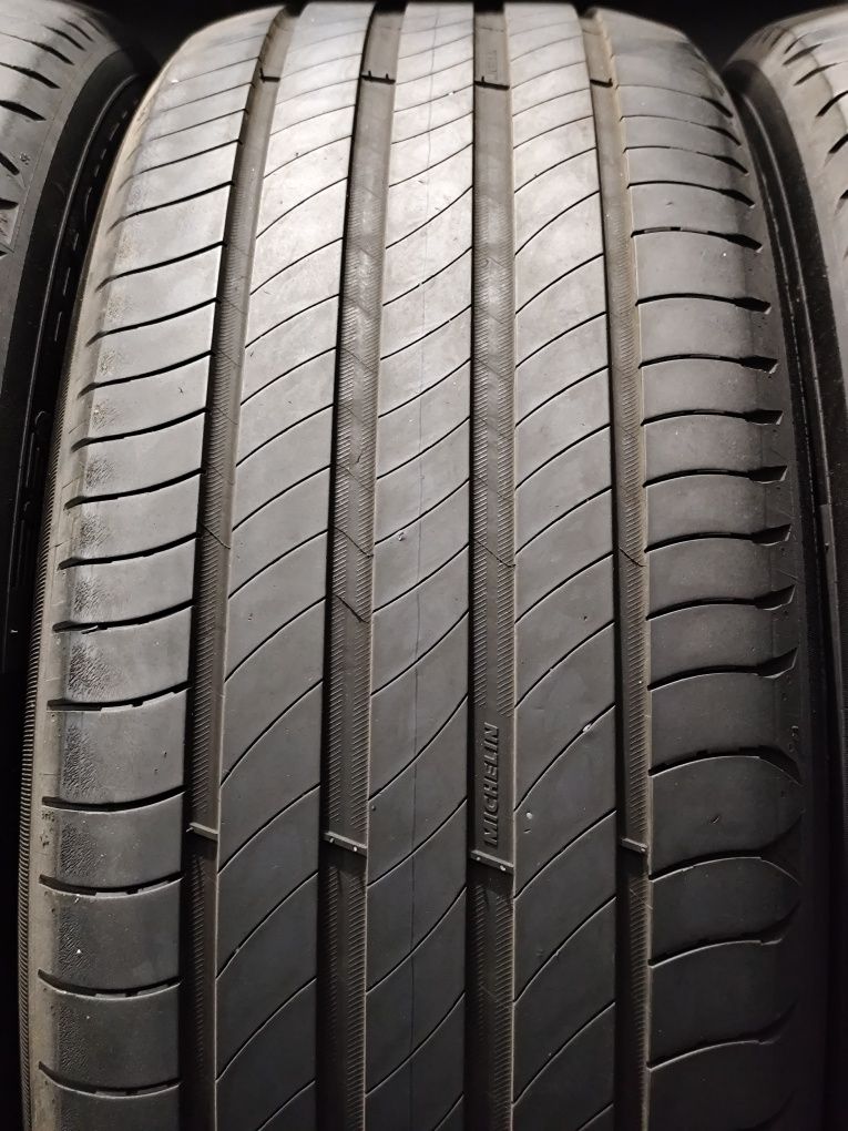 Резина, шины R-18 225/55 102V " Michelin" Primacy 4