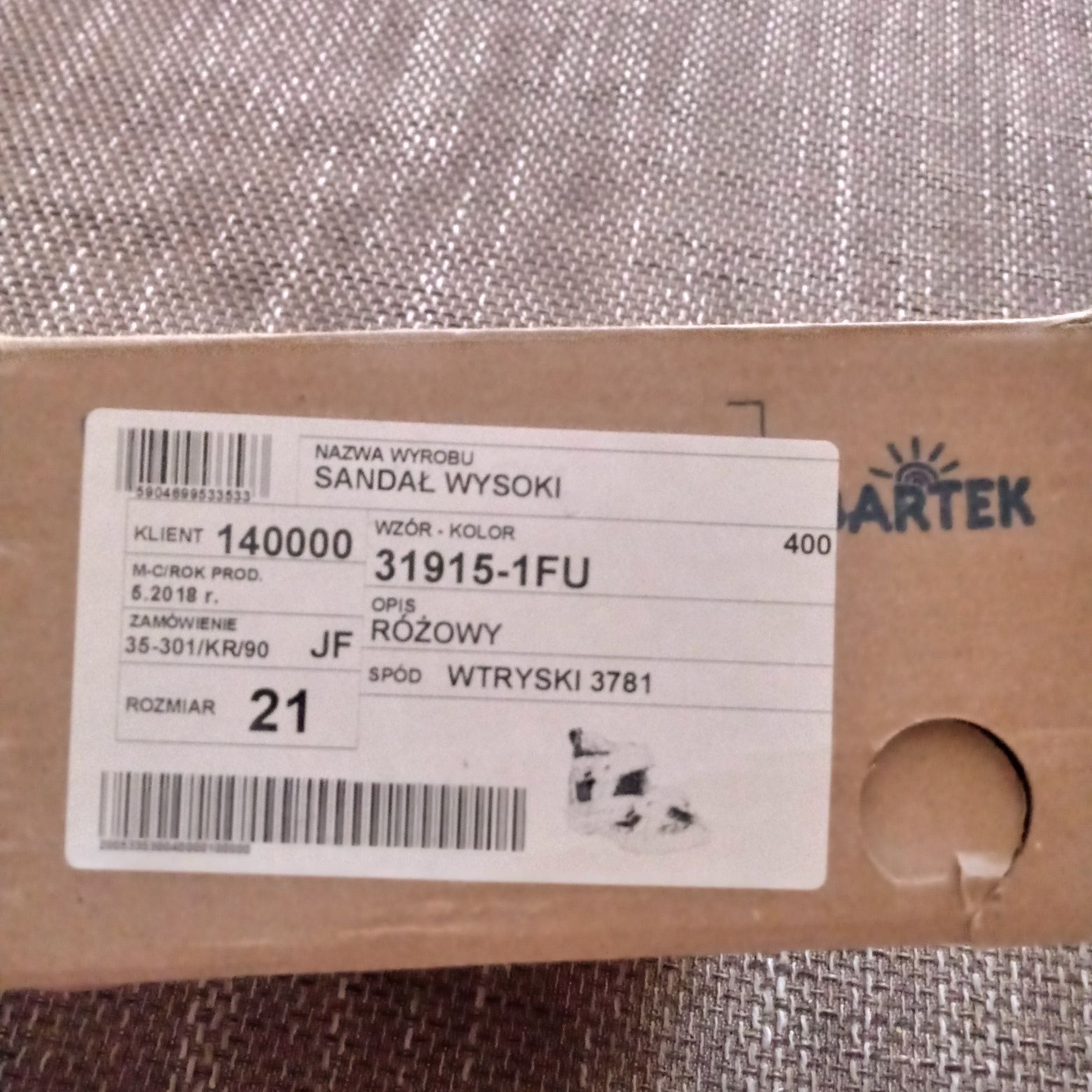 Cena ostateczna! BARTEK sandały wysokie r.21 stan idealny