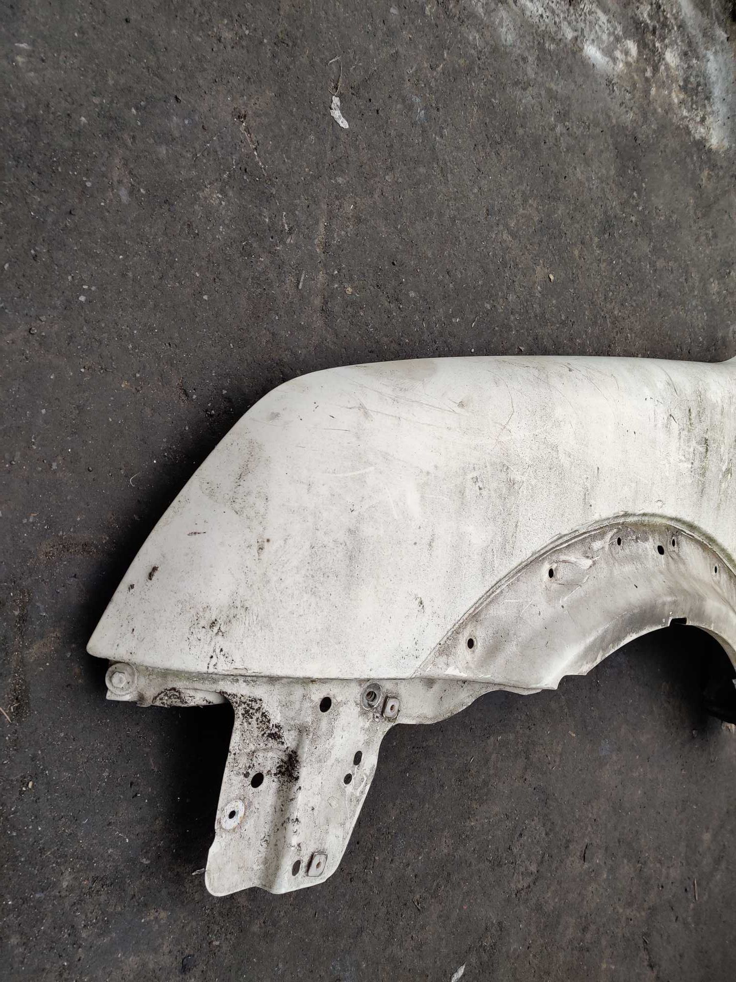 Ford Transit Connect MK1 I Błotnik Lewy Przedni Lewy Przód