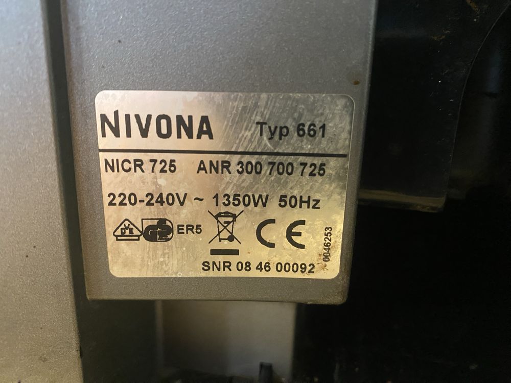 Automatyczny ekspres do kawy z młynkiem Nivona Caferomatica TYP 661