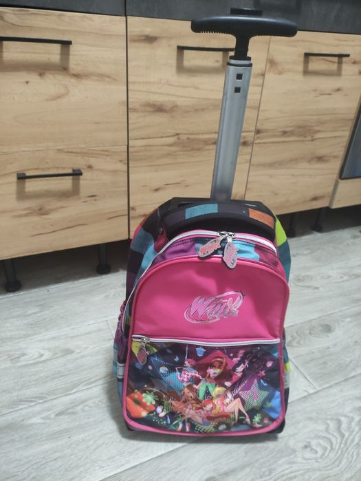 Рюкзак на колесах.В хорошому стані.