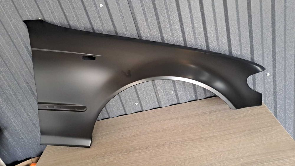 Крило BMW 3 E46 2001-2005 крыло БМВ 3 Е46
