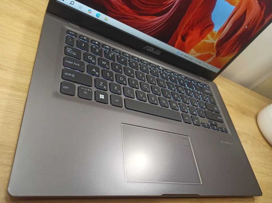 Ноутбук ASUS 15"/Core i5-8250/SSD 256GB/8GB/Отличное Состояние/