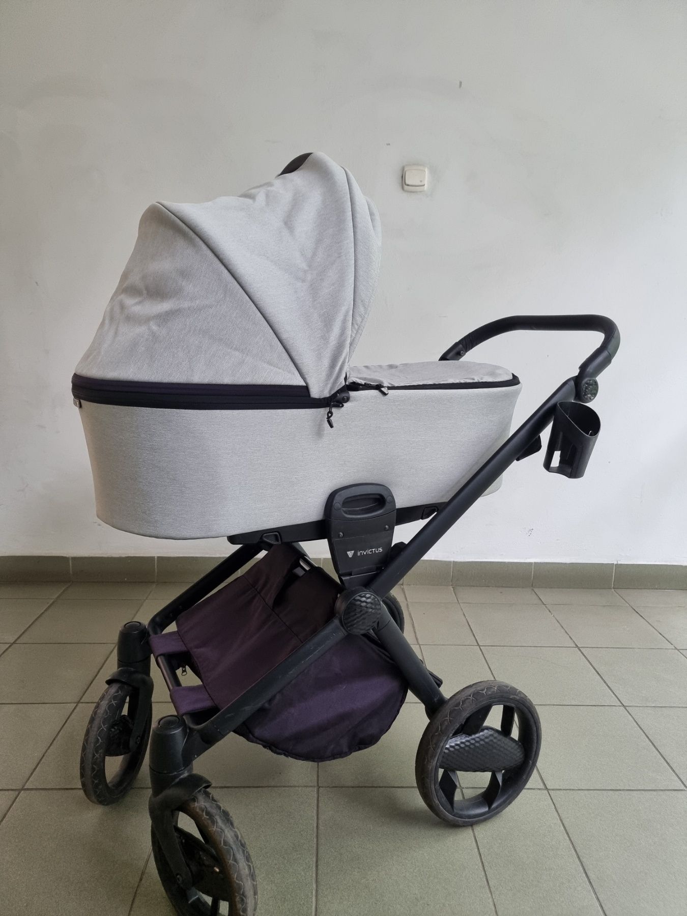 Wózek Invictus V-Plus