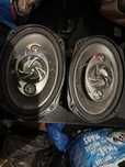 Colunas pioneer 380w