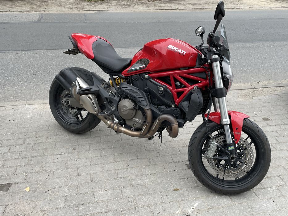 Ducati monster 821