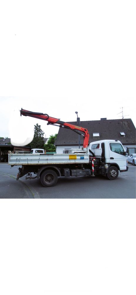 Mitsubishi Fuso 2014 pesada com Grua e Bascúla