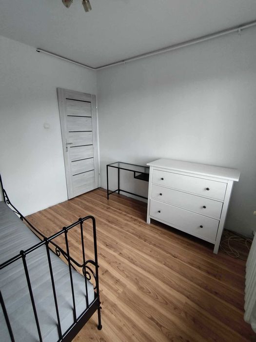 Pokój Gdynia Cisowa 1300 zł total