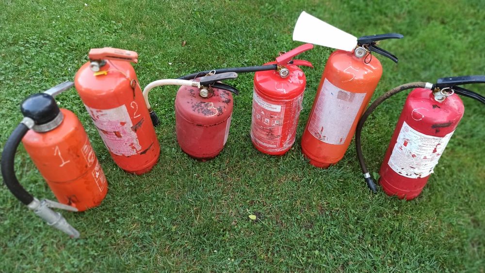 Вогнегасники порошкові