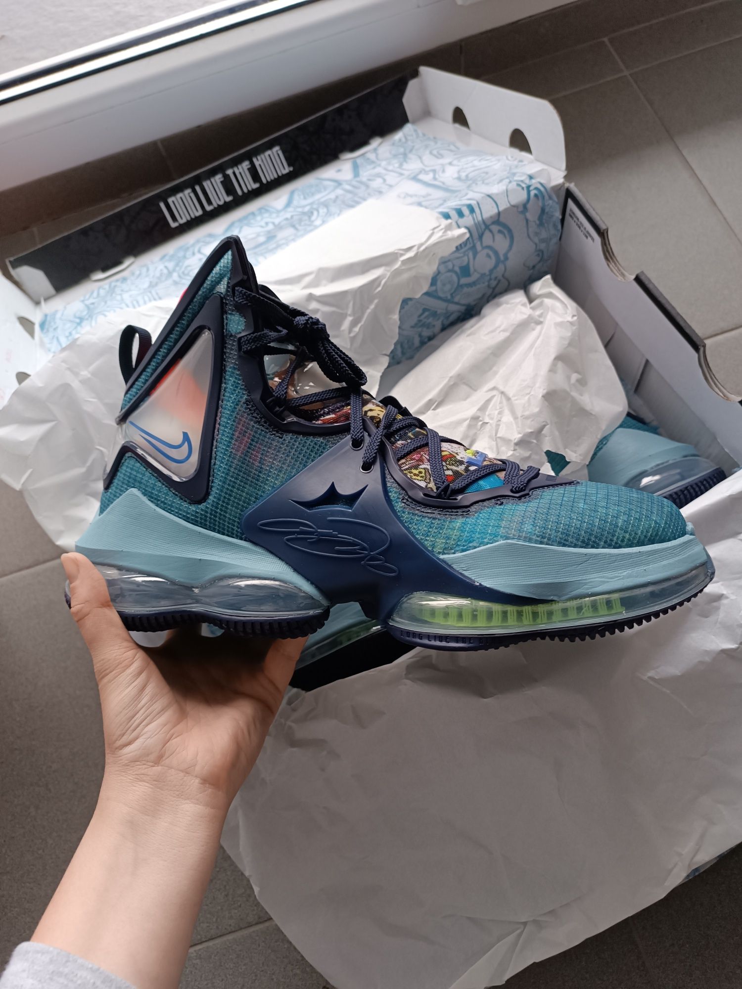 Кросівки баскетбольні  Nike LeBron 19