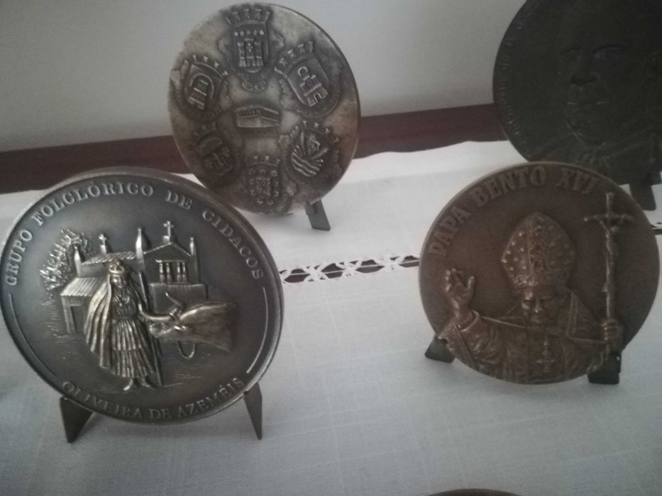 Coleção de medalhas em BRONZE