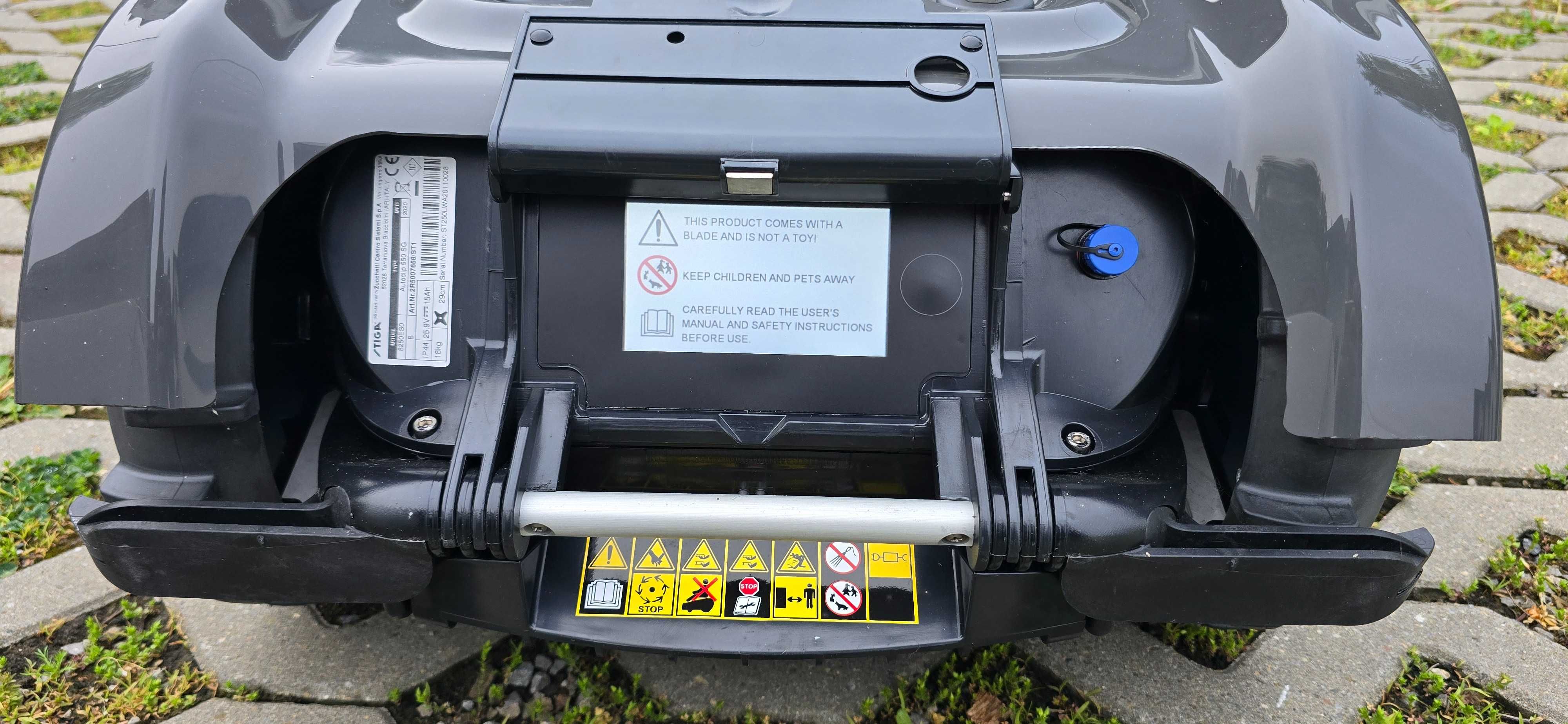 Robot koszący STIGA Autoclip 550 SG - Automatyczny - NOWY