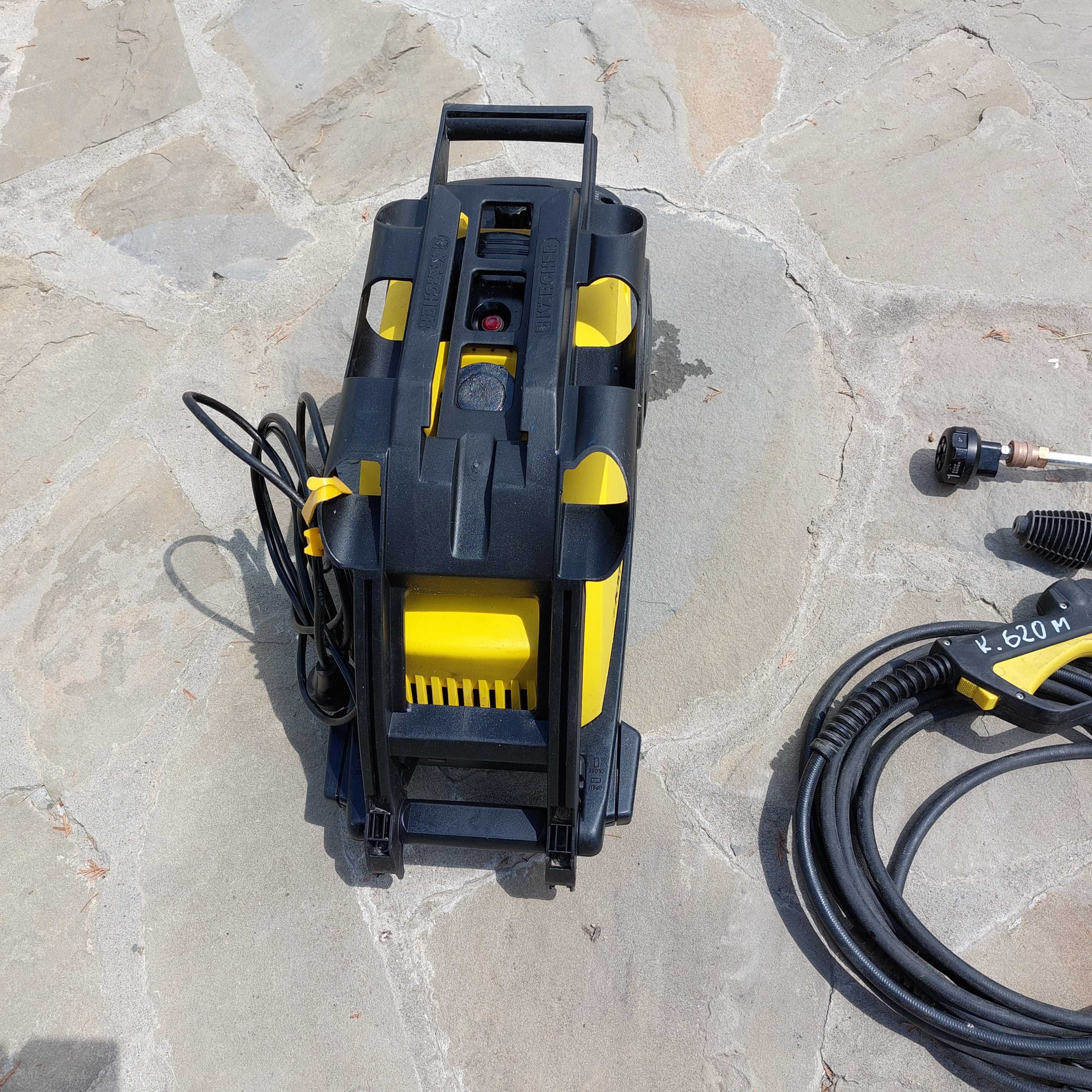 Myjka ciśnieniowa Karcher 620M