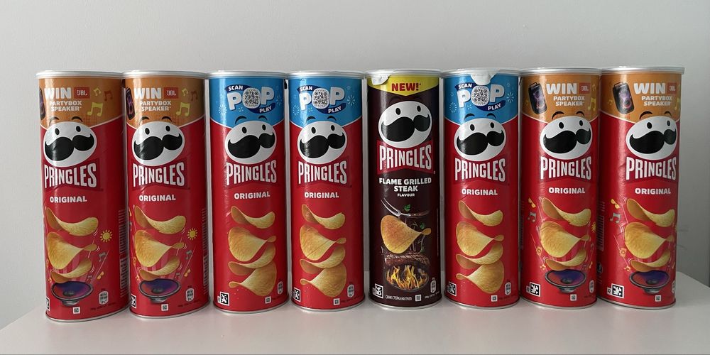 Zestaw 14 opakowań Pringles 165 g różne smaki