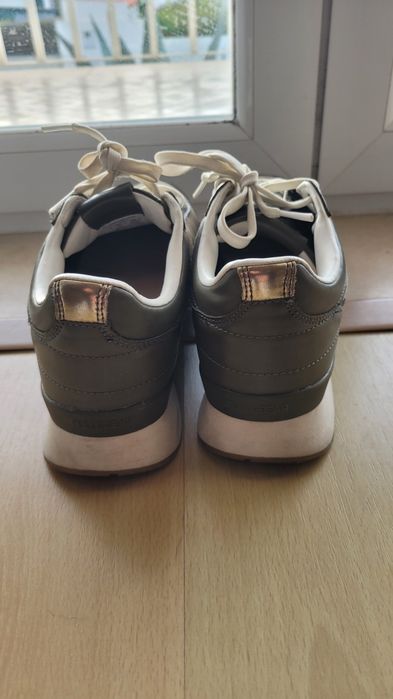 Sapatilhas verde tropa