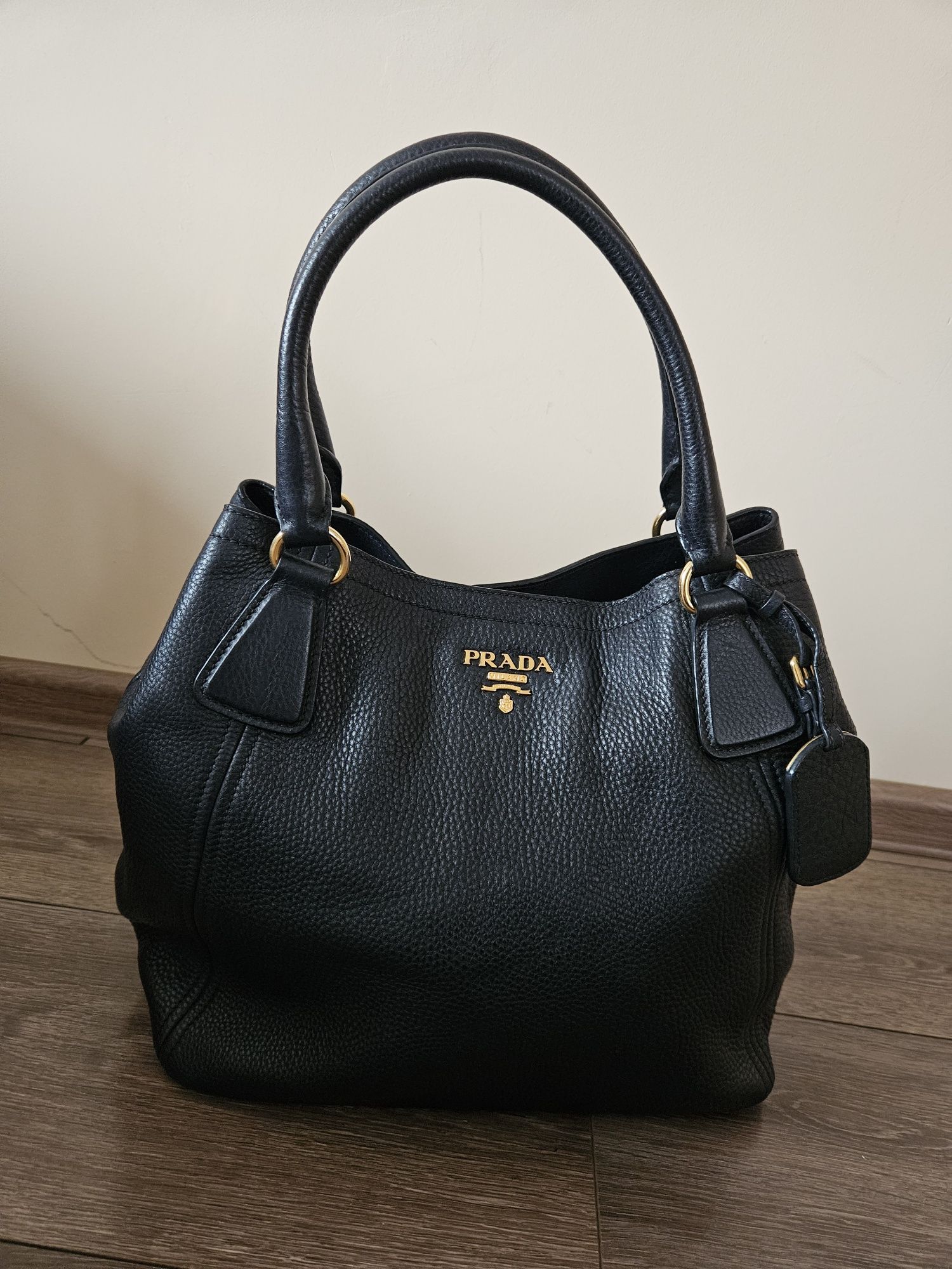 Сумка шкіряна prada