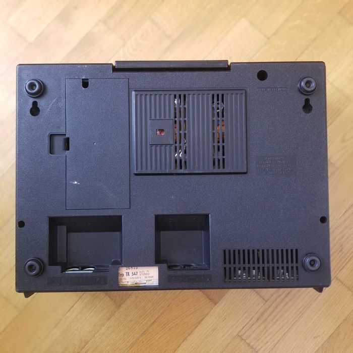 Магнитофон Grundig TK547 Hi-Fi бабинный катушечный