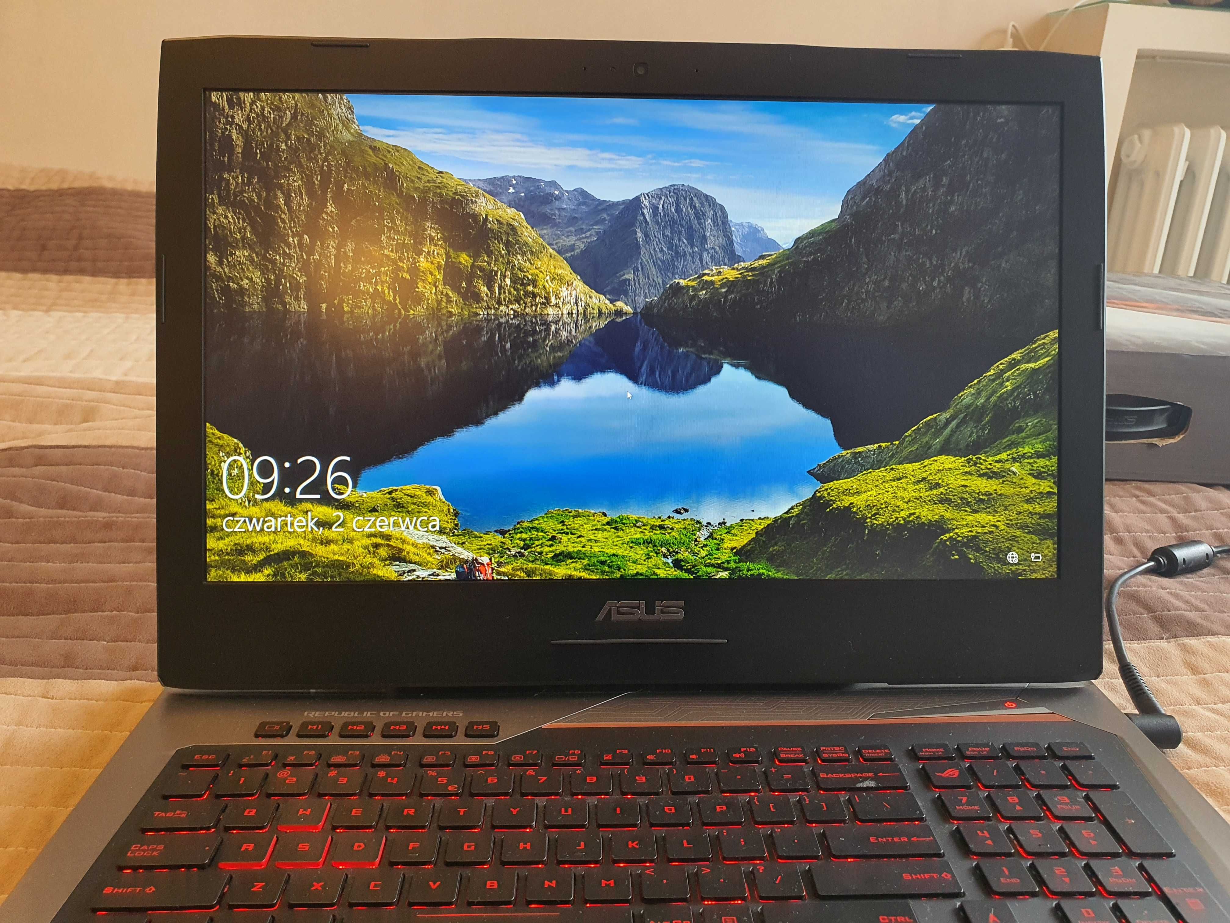 laptop Asus Rog Strix G752V