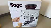 Kolbowy ekspres do kawy SAGE Barista Impress SES876BSS