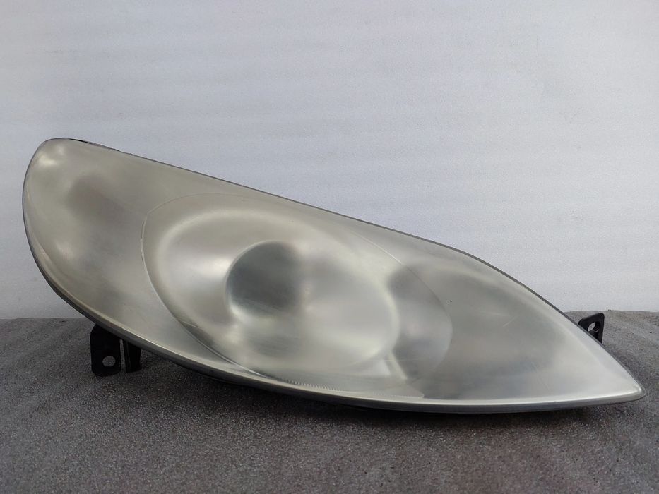 Ótica / farol direita PEUGEOT 407 SW (6E_)