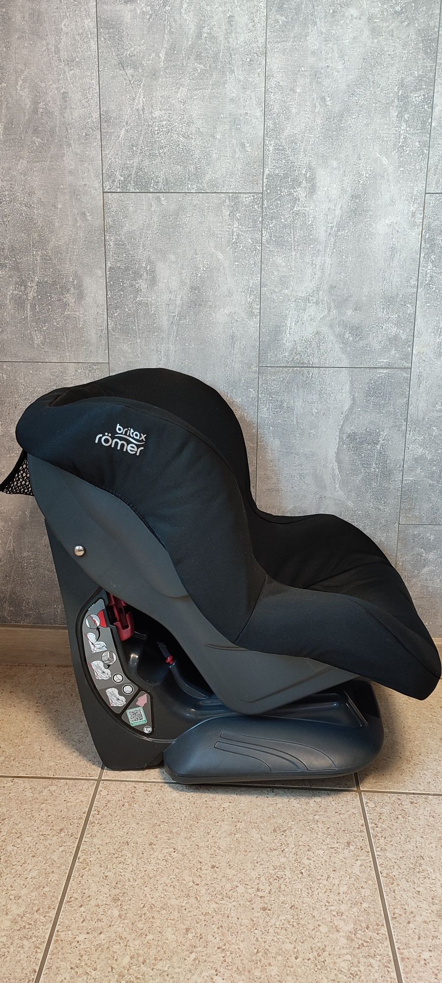 Автокрісло Britax Römer Eclipse (Cosmos Black)