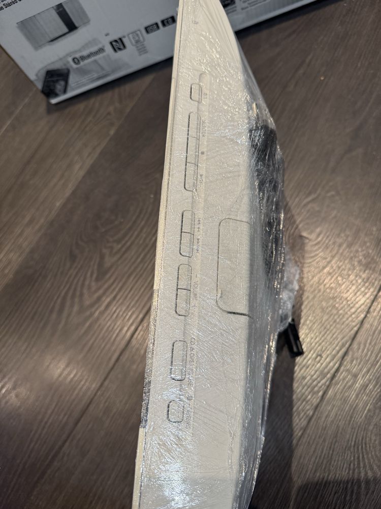 Чудовый Музичний  Bluetooth центр Panasonic SC-HC39
