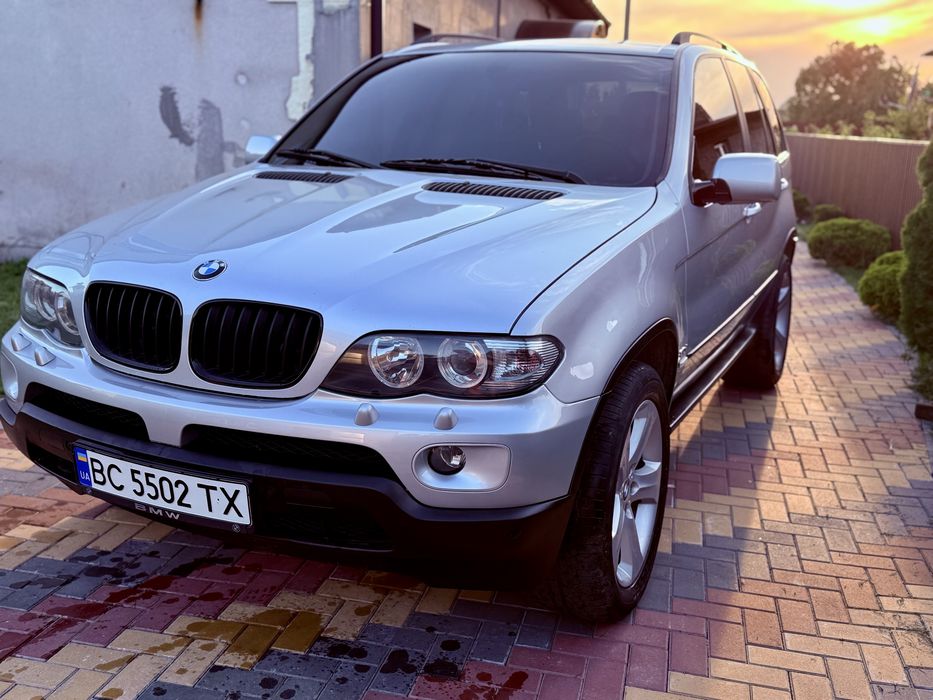 Продам BMW X5 E53