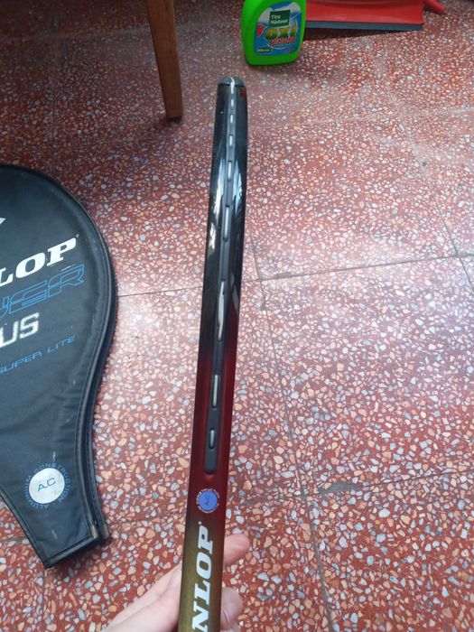 Raquete de ténis Head e Dunlop unidade