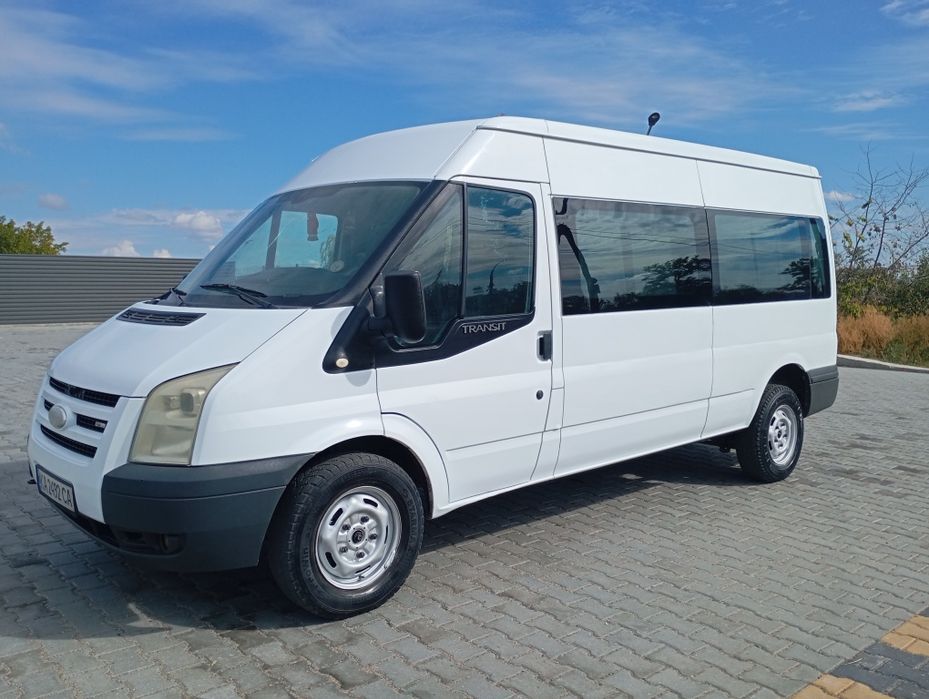 Ford Transit 2007 года длинная база передний привод о о
