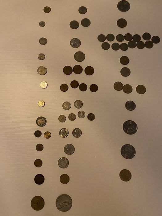 Moedas antigas portuguesas e estrangeiras