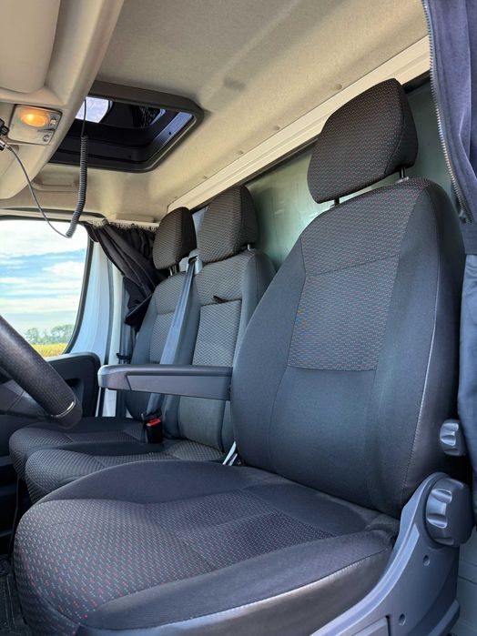 Opel Movano 2.2 165 KM plandeka (10 paletówka)