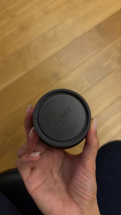 Sony FE 50mm f/1.8 Lens – Excellent Condition