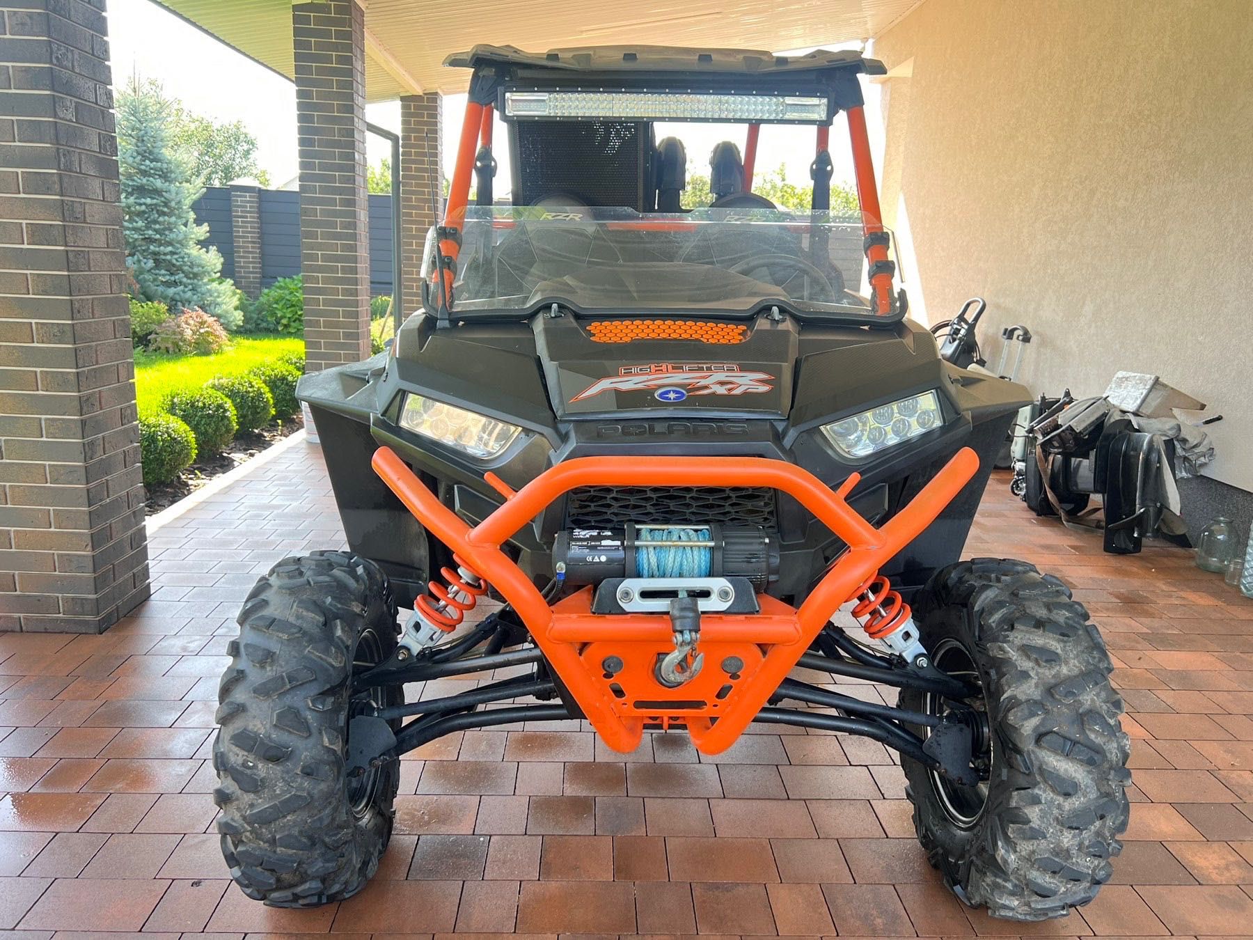 Polaris RZR XP 1000 High Lifter