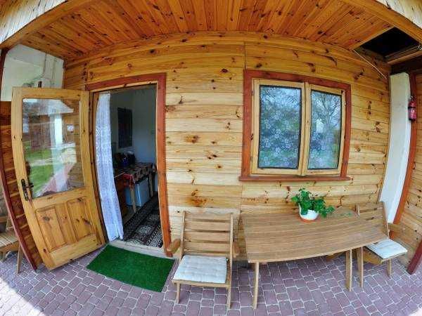 Domek na Roztoczu,noclegi dla rodzin pod lasem,kąpielisko,kajaki,rower