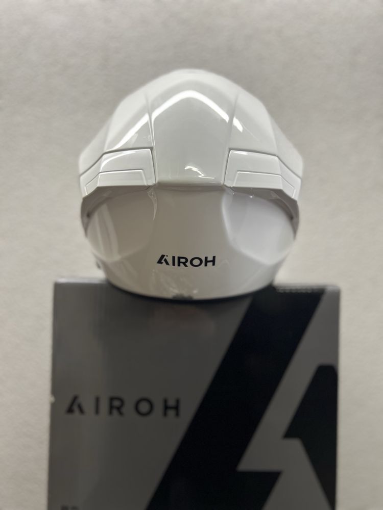 Kask AIROH MATRYX rozm. XXL integralny 2XL bialy NOWY