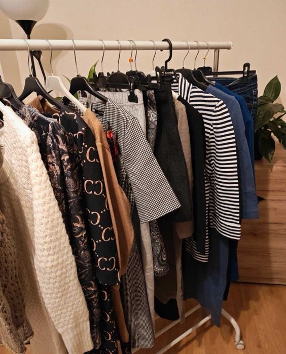 Zestaw ubrań damskich mix nr 2